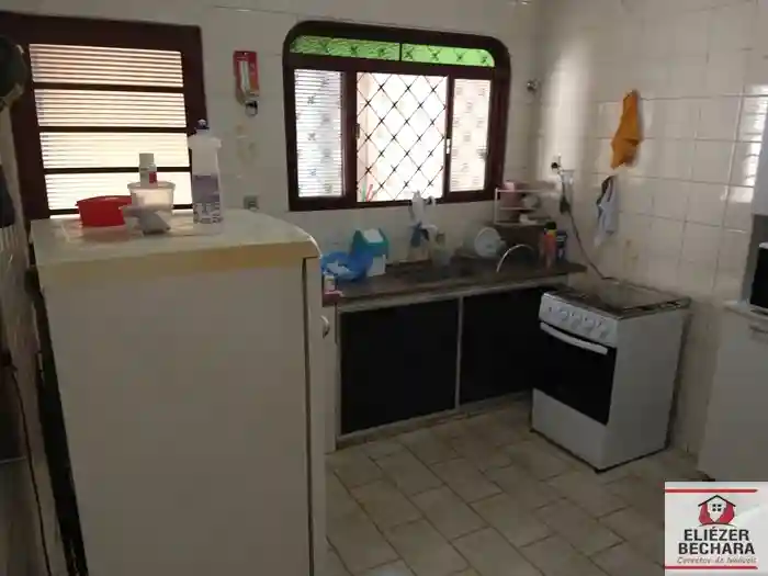 Casa com 3 quartos à venda, 250m² — foto 36 de 44