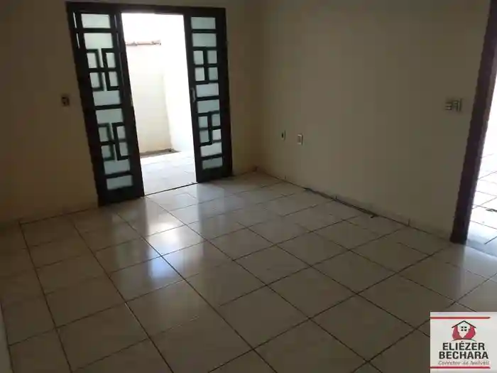 Casa com 3 quartos à venda, 250m² — foto 4 de 44