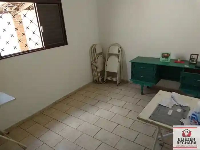 Casa com 3 quartos à venda, 250m² — foto 41 de 44