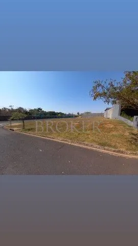 Terreno / Lote / Condomínio à venda — foto 1 de 1
