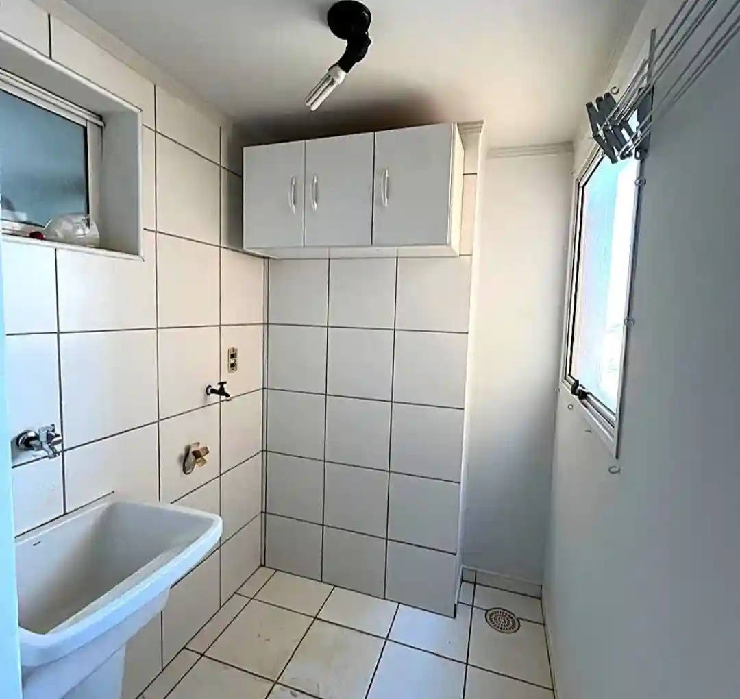 Apartamento com 2 quartos à venda, 80m² — foto 3 de 11