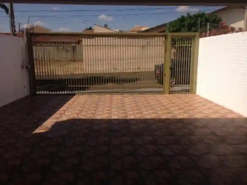 Casa à venda — foto 8 de 8