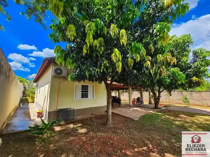 Fazenda / Sítio / Chácara com 2 quartos à venda, 1000m² — foto 24 de 25