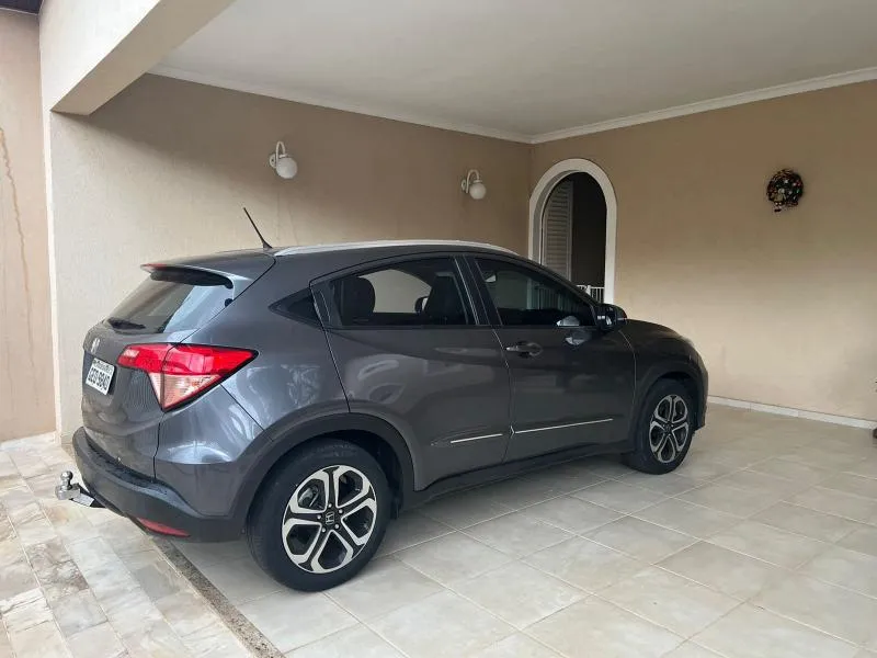 Casa à venda — foto 1 de 3