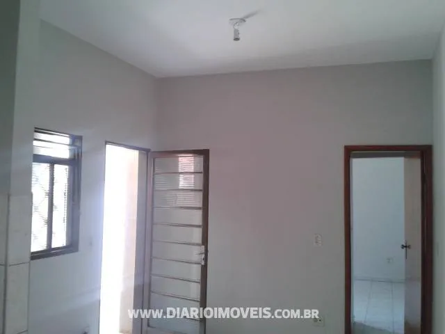 Casa à venda — foto 1 de 1
