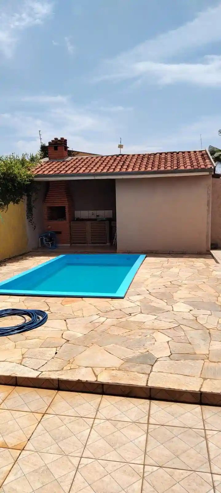 Casa com 3 quartos à venda, 450m² — foto 9 de 9