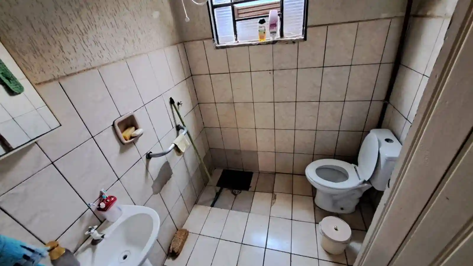 Casa Comercial com 2 quartos à venda, 242m² — foto 9 de 15