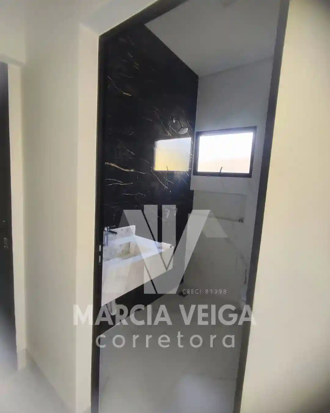 Casa de Condomínio com 3 quartos para aluguel, 275m² — foto 18 de 18