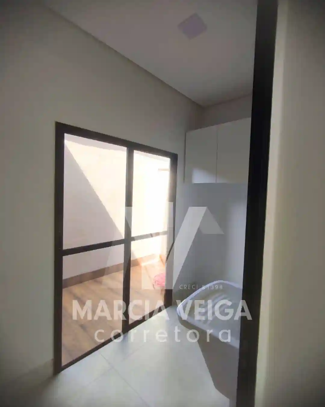 Casa de Condomínio com 3 quartos para aluguel, 275m² — foto 5 de 18