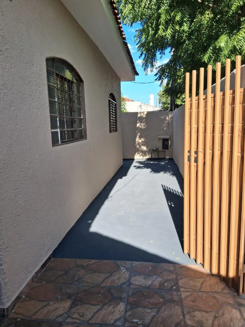 Casa com 3 quartos à venda, 138m² — foto 3 de 15