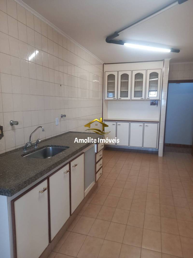 Apartamento com 4 quartos à venda, 167m² — foto 4 de 26