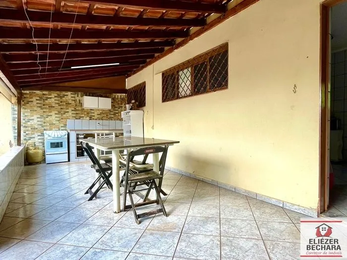 Casa à venda — foto 4 de 7