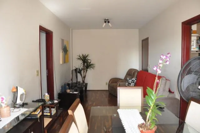 Apartamento à venda — foto 2 de 4