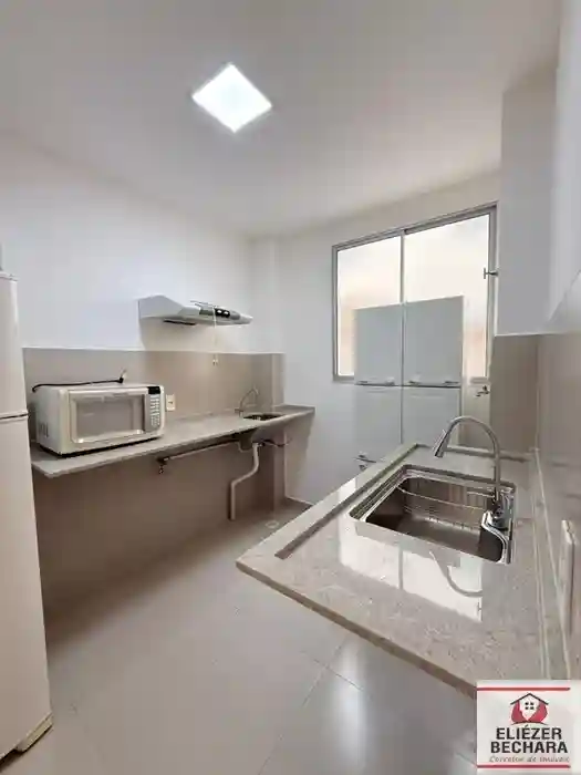 Apartamento com 2 quartos à venda, 76m² — foto 12 de 22