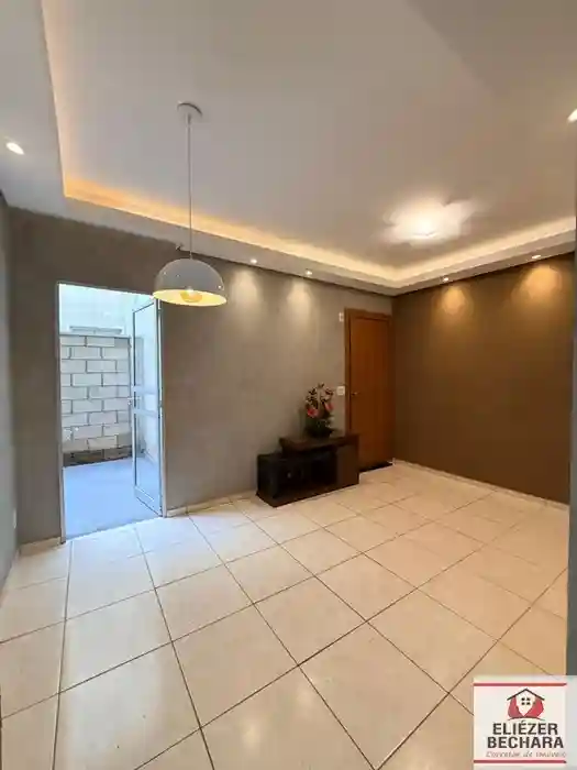 Apartamento com 2 quartos à venda, 76m² — foto 1 de 22