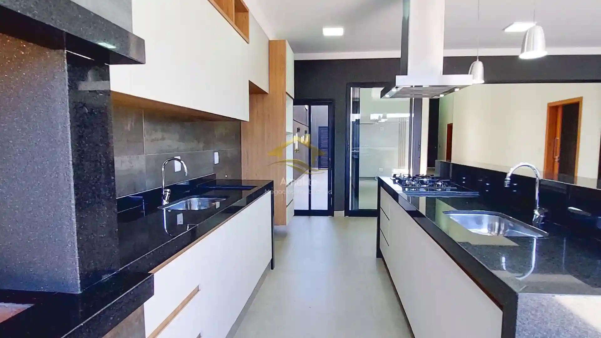 Casa de Condomínio com 3 quartos à venda, 213m² — foto 22 de 40