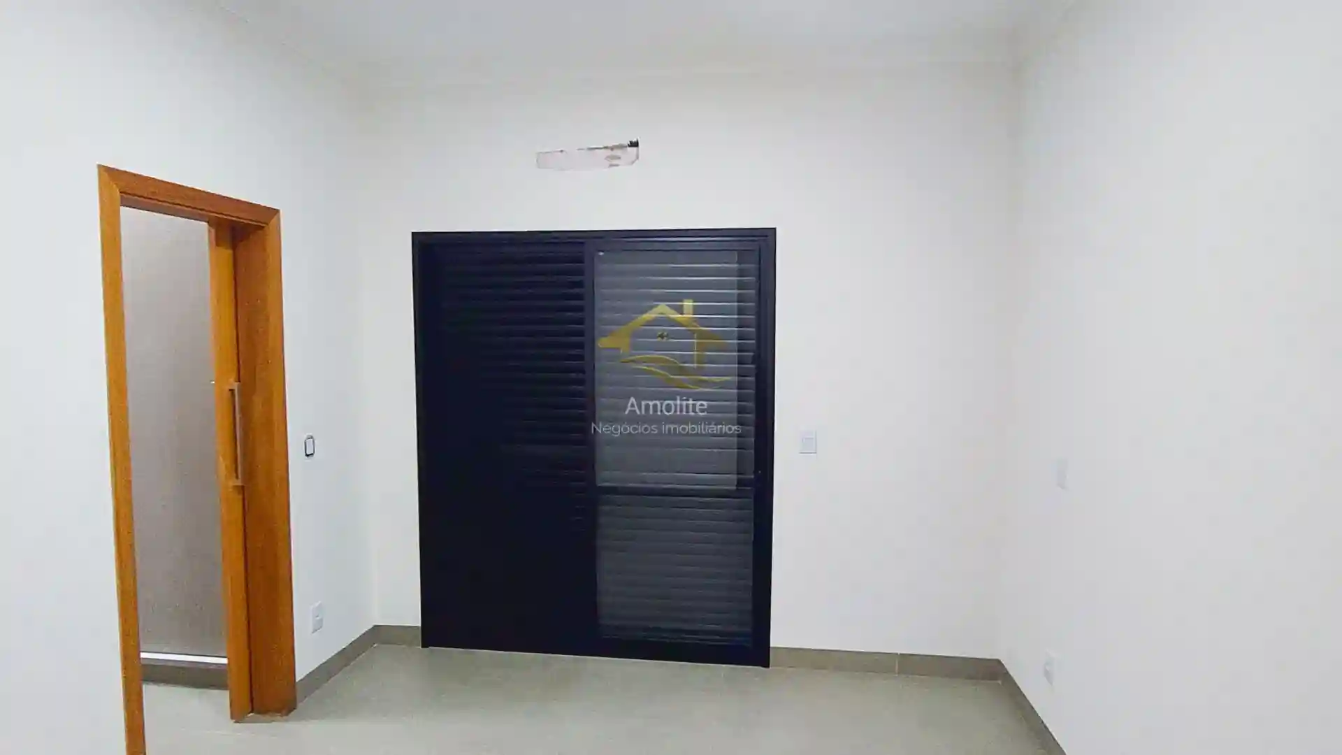 Casa de Condomínio com 3 quartos à venda, 213m² — foto 12 de 40