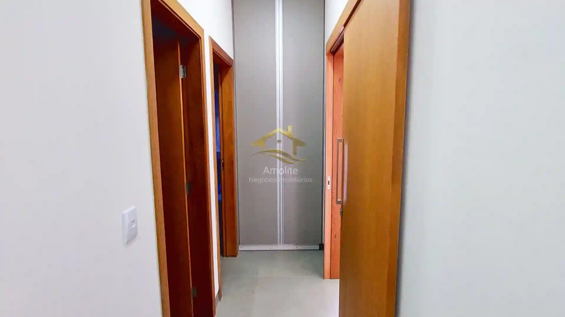 Casa de Condomínio com 3 quartos à venda, 213m² — foto 11 de 40