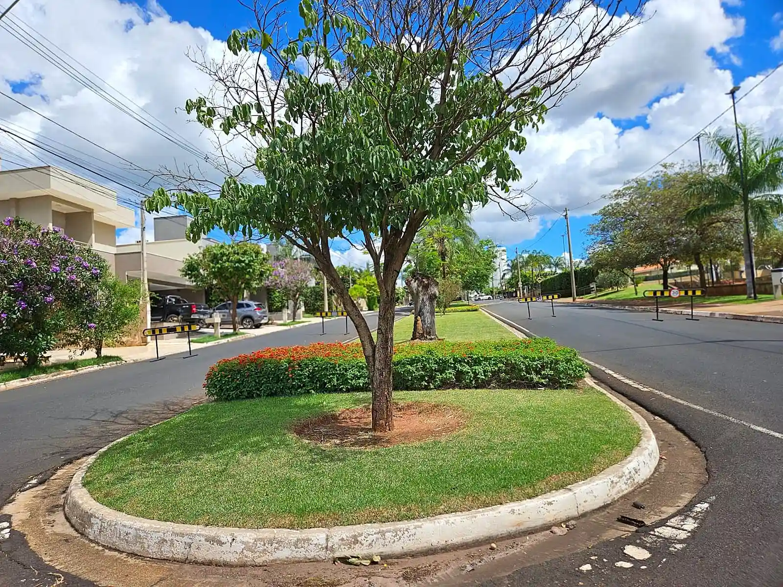 Casa de Condomínio com 3 quartos à venda, 253m² — foto 16 de 18