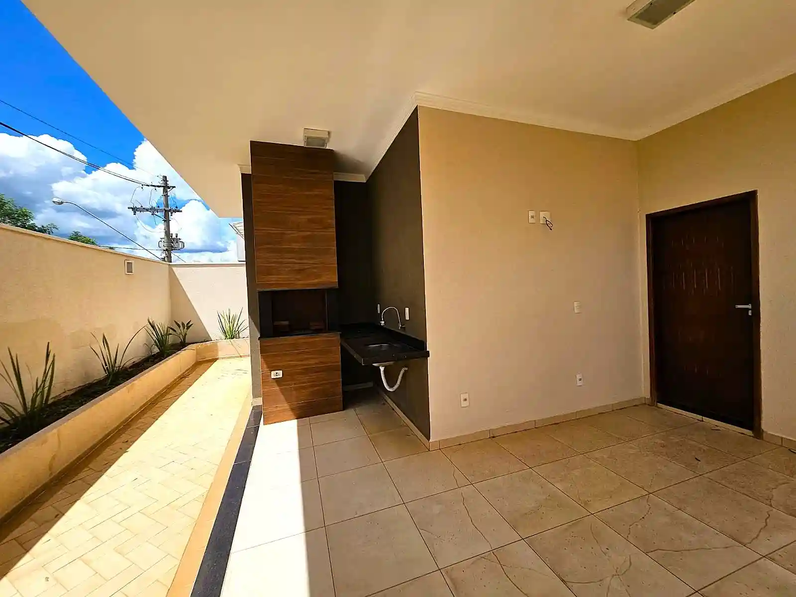 Casa de Condomínio com 3 quartos à venda, 253m² — foto 12 de 18