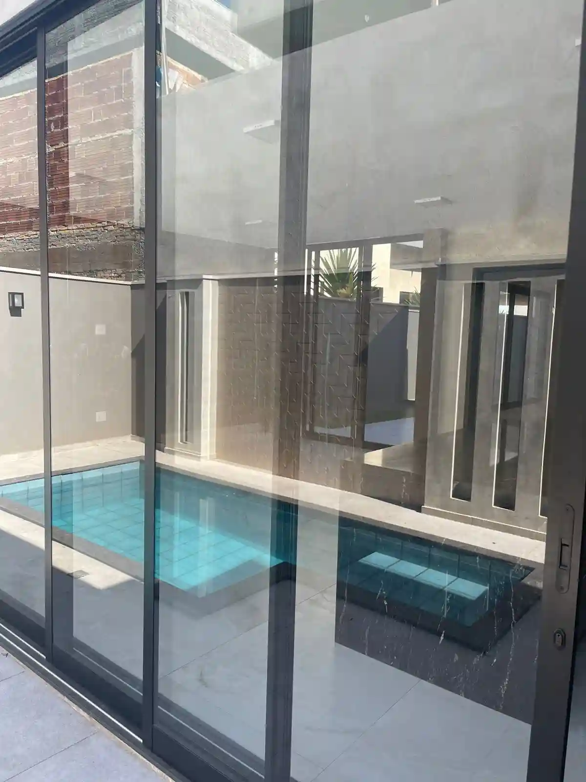 Casa de Condomínio com 3 quartos à venda, 280m² — foto 1 de 20
