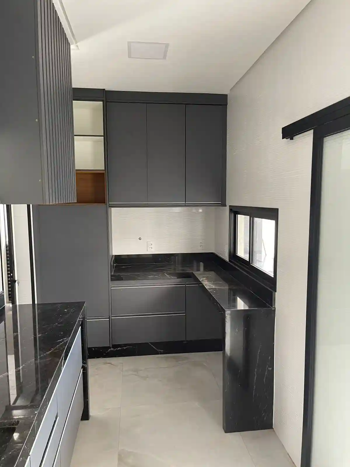 Casa de Condomínio com 3 quartos à venda, 280m² — foto 19 de 20