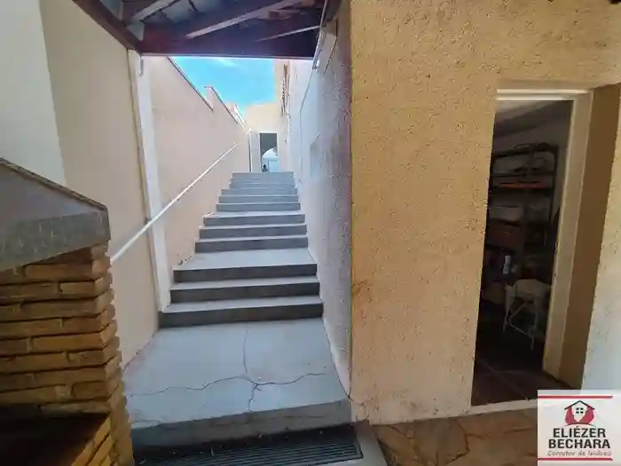 Casa com 3 quartos à venda, 290m² — foto 8 de 42