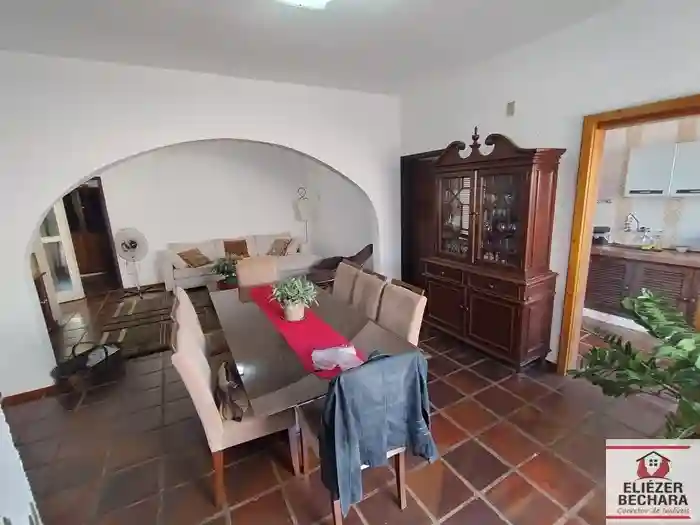 Casa com 3 quartos à venda, 290m² — foto 20 de 42