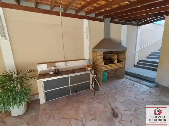 Casa com 3 quartos à venda, 290m² — foto 7 de 42