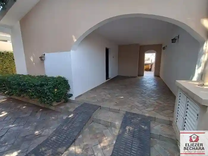 Casa com 3 quartos à venda, 290m² — foto 42 de 42