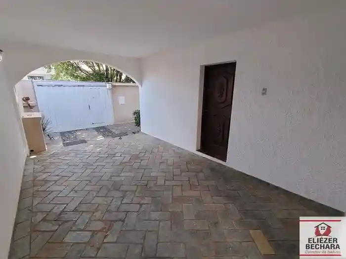 Casa com 3 quartos à venda, 290m² — foto 17 de 42