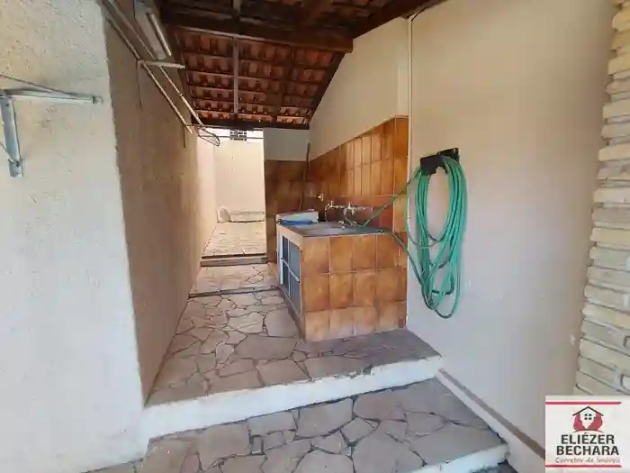 Casa com 3 quartos à venda, 290m² — foto 5 de 42