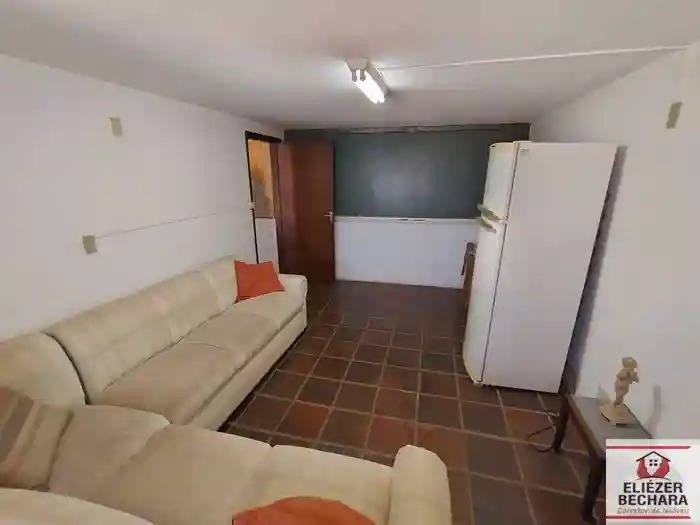 Casa com 3 quartos à venda, 290m² — foto 14 de 42