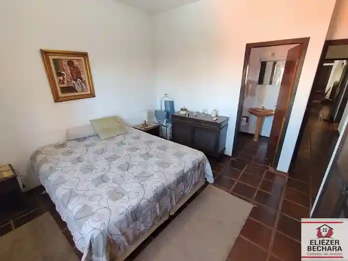 Casa com 3 quartos à venda, 290m² — foto 37 de 42