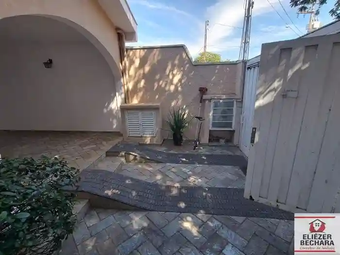 Casa com 3 quartos à venda, 290m² — foto 41 de 42