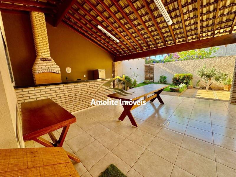Casa com 3 quartos à venda, 270m² — foto 36 de 37
