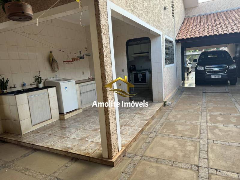 Casa com 3 quartos à venda, 270m² — foto 37 de 37