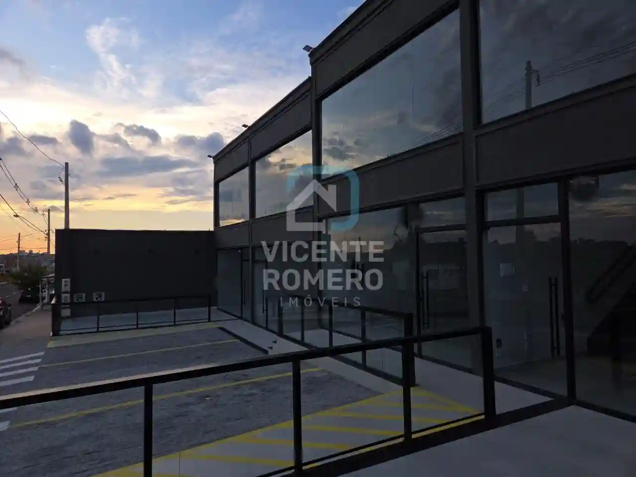 Loja / Salão / Ponto Comercial  para aluguel, 215m² — foto 7 de 12