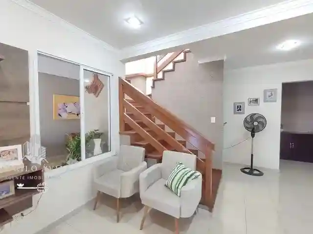 Casa de Condomínio com 4 quartos à venda, 300m² — foto 10 de 20