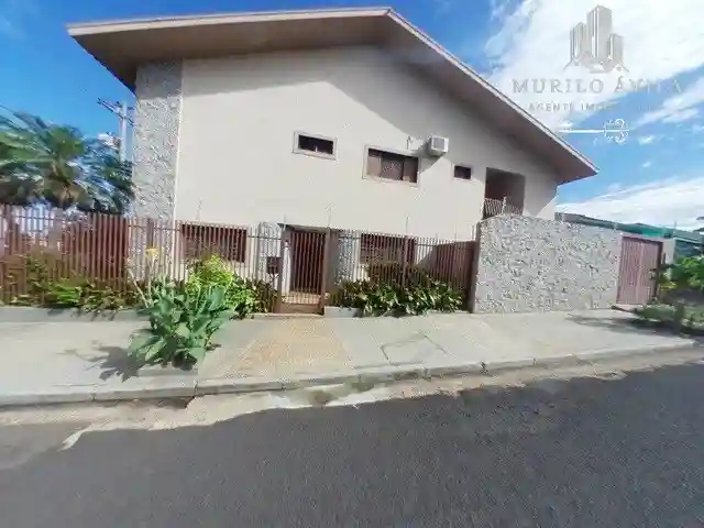 Casa com 5 quartos à venda, 400m² — foto 9 de 12