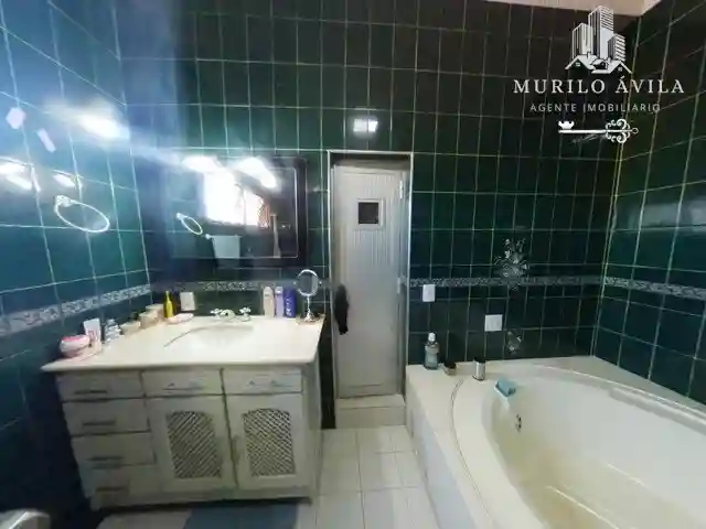 Casa com 5 quartos à venda, 400m² — foto 12 de 12