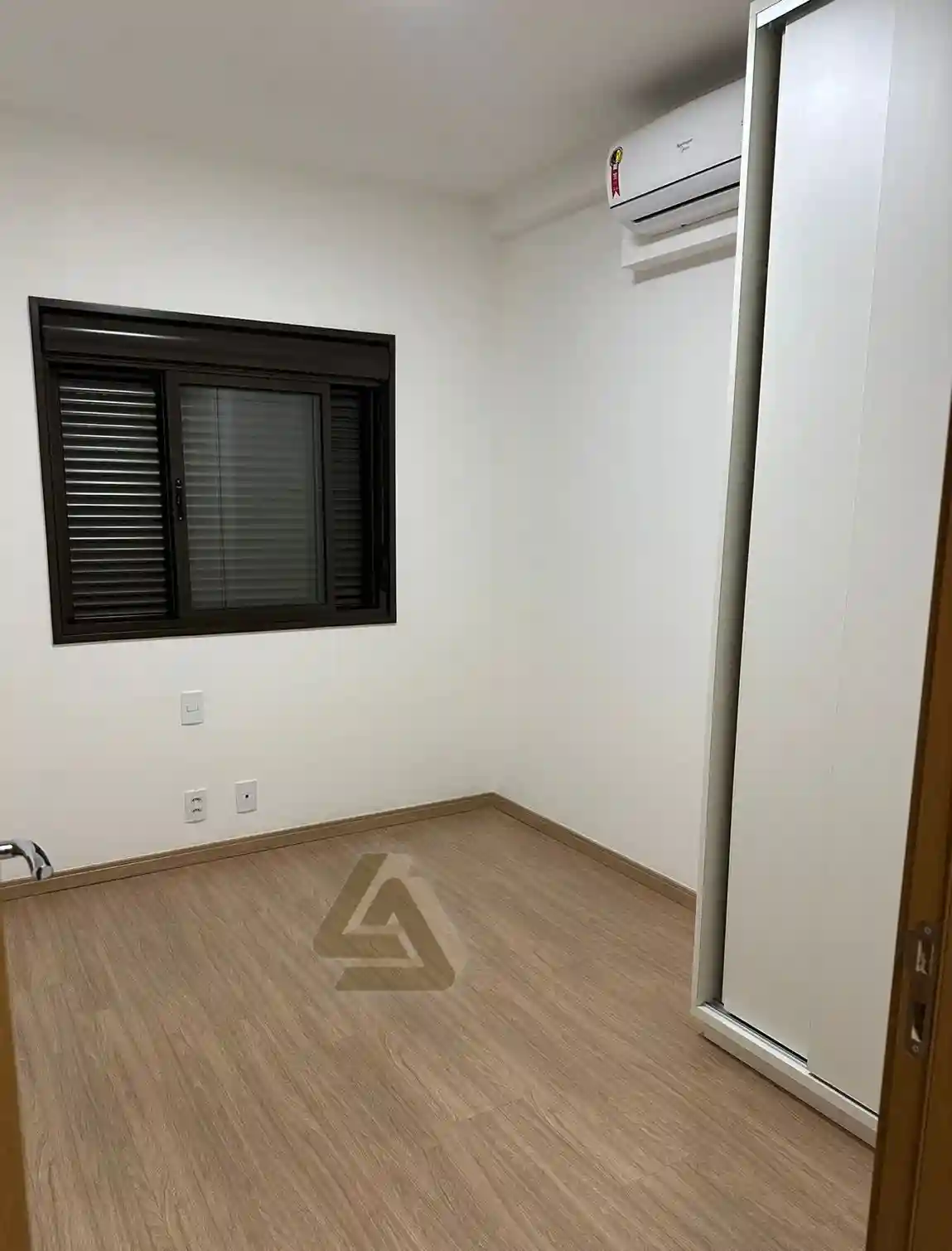 Apartamento com 3 quartos à venda, 80m² — foto 8 de 14