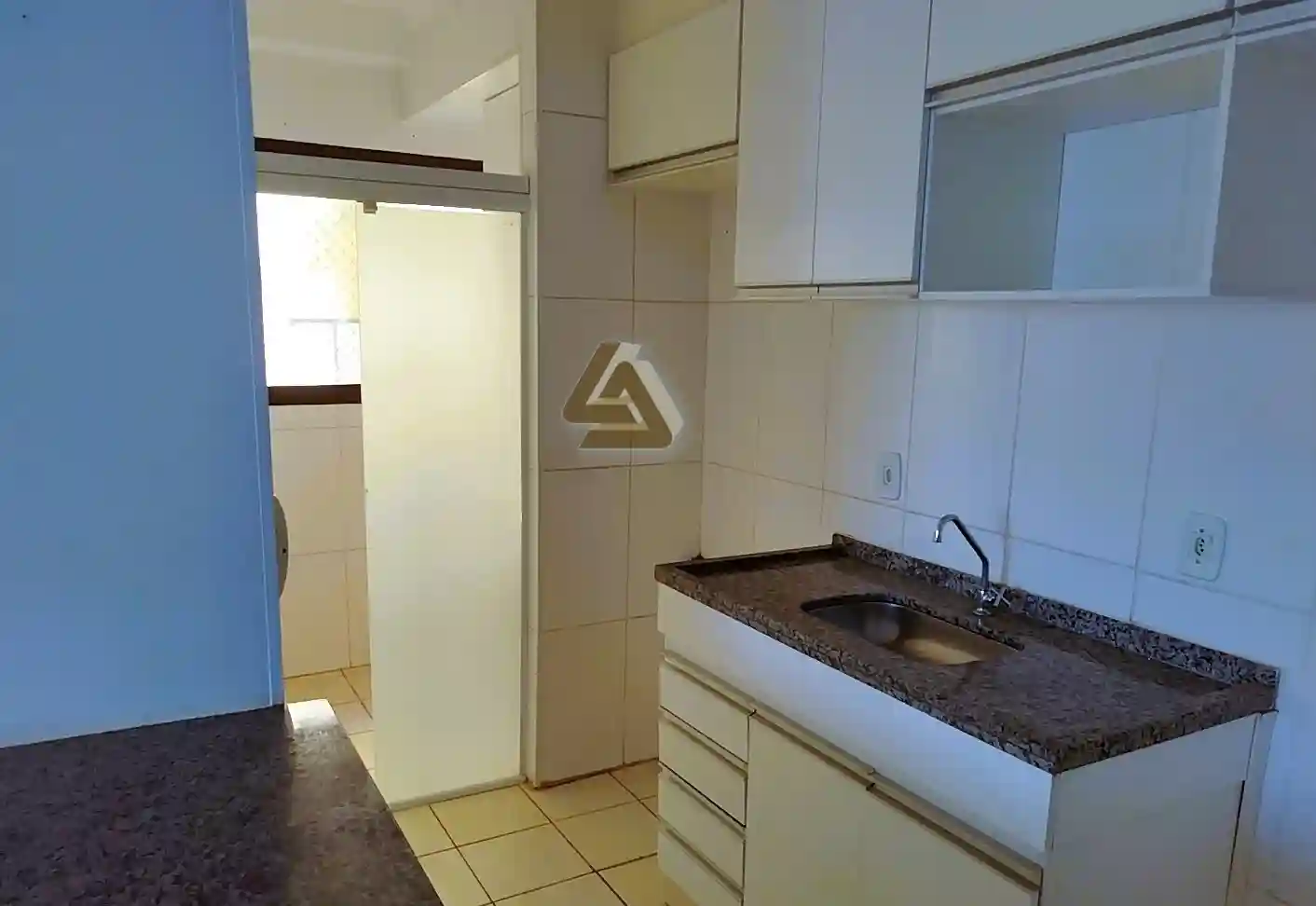 Apartamento com 2 quartos para aluguel, 50m² — foto 4 de 10