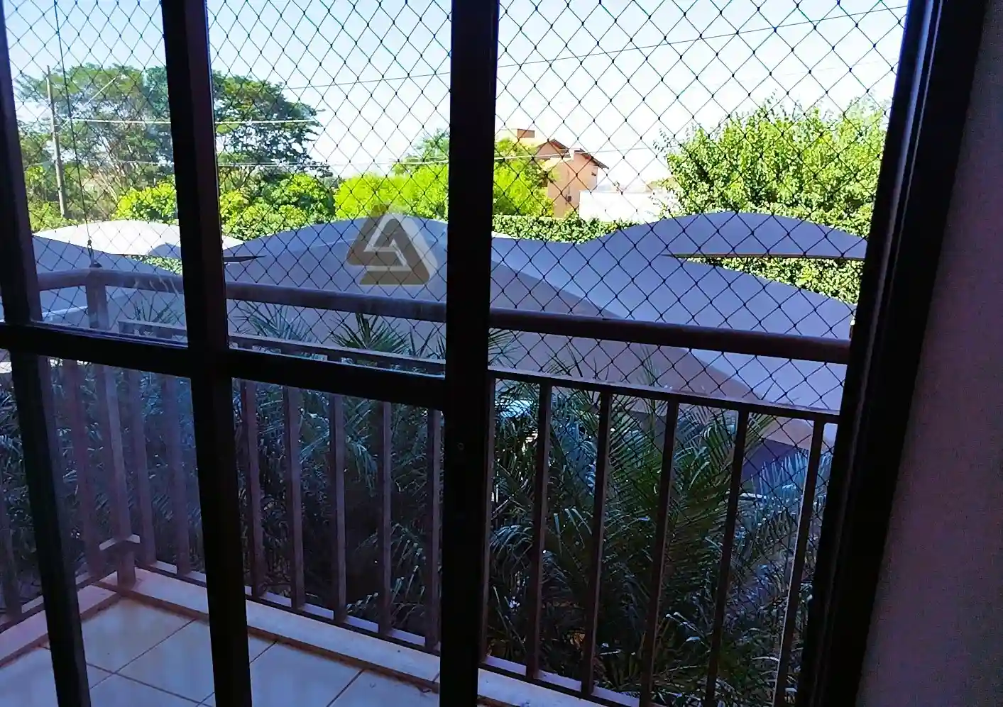 Apartamento com 2 quartos para aluguel, 50m² — foto 2 de 10