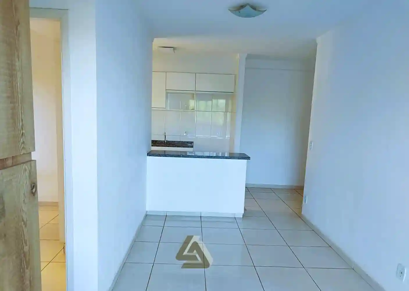 Apartamento com 2 quartos para aluguel, 50m² — foto 3 de 10