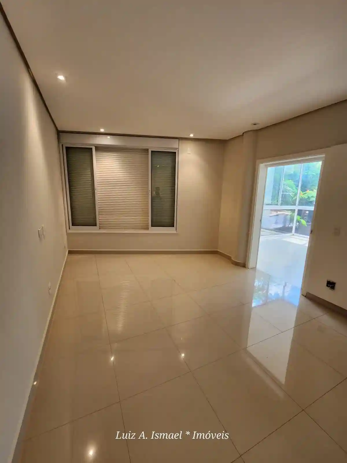 Casa de Condomínio com 4 quartos para aluguel, 500m² — foto 54 de 59