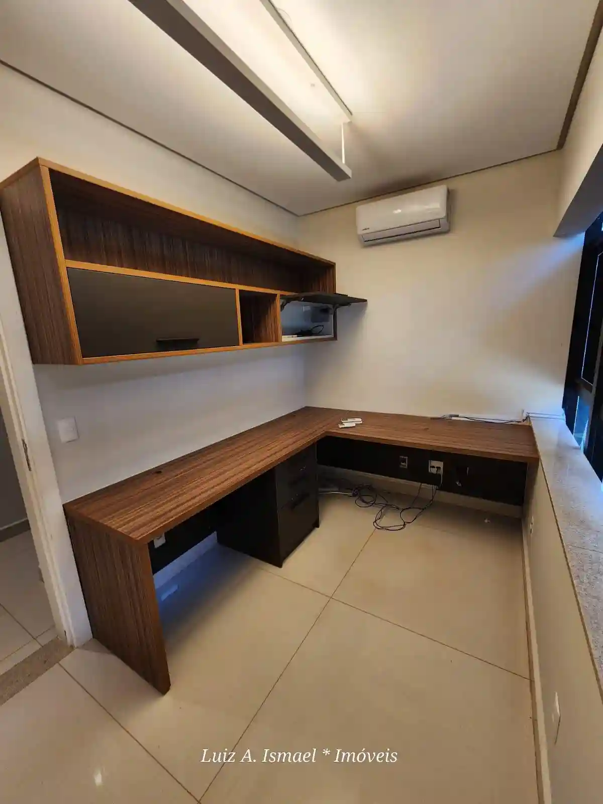 Casa de Condomínio com 4 quartos para aluguel, 500m² — foto 13 de 59