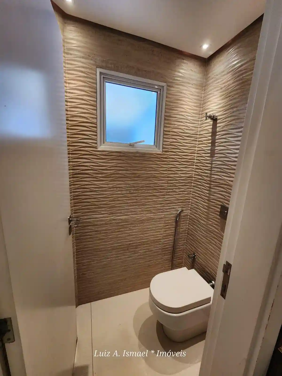 Casa de Condomínio com 4 quartos para aluguel, 500m² — foto 15 de 59
