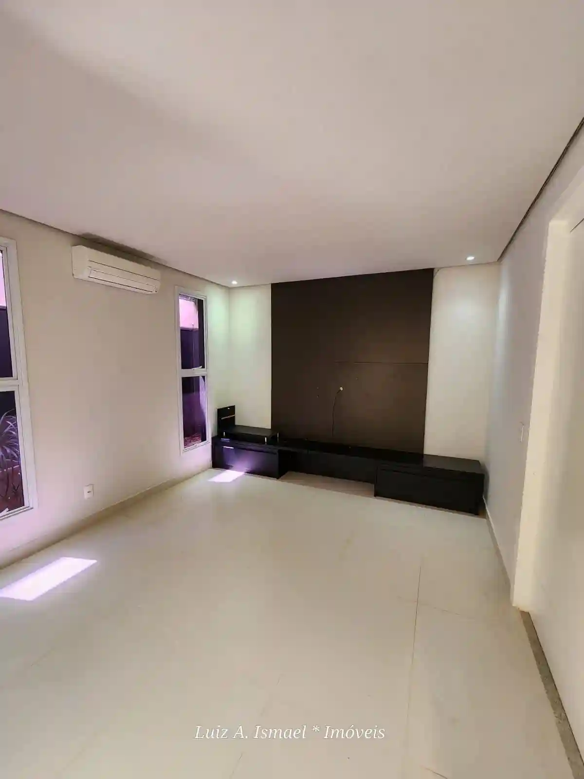 Casa de Condomínio com 4 quartos para aluguel, 500m² — foto 50 de 59