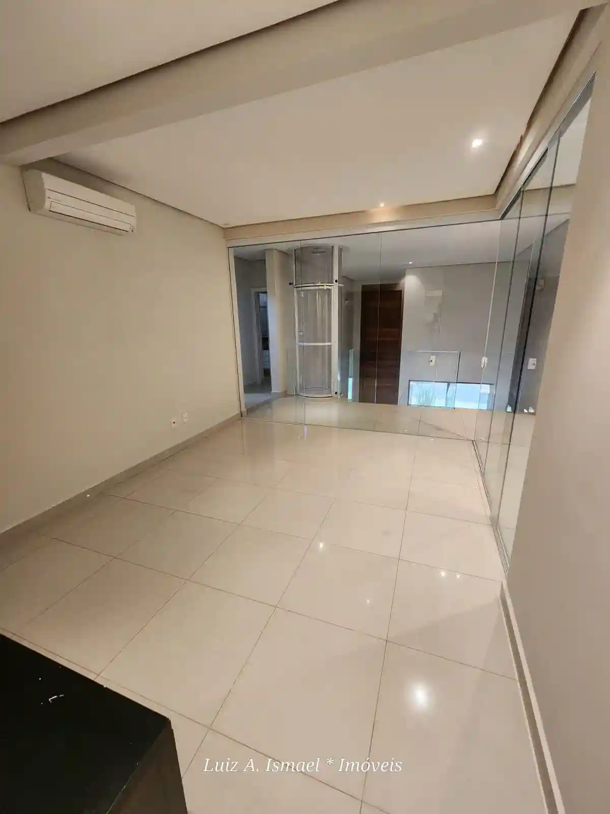 Casa de Condomínio com 4 quartos para aluguel, 500m² — foto 37 de 59